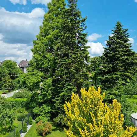 Gesamte In Zentraler Lage In * Hattingen