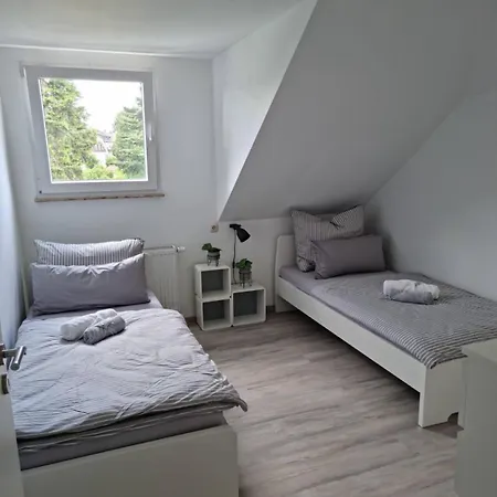 Gesamte In Zentraler Lage In * Hattingen