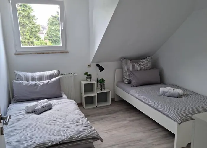 Gesamte In Zentraler Lage In * Hattingen