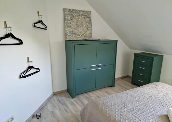 Gesamte In Zentraler Lage In Apartamento